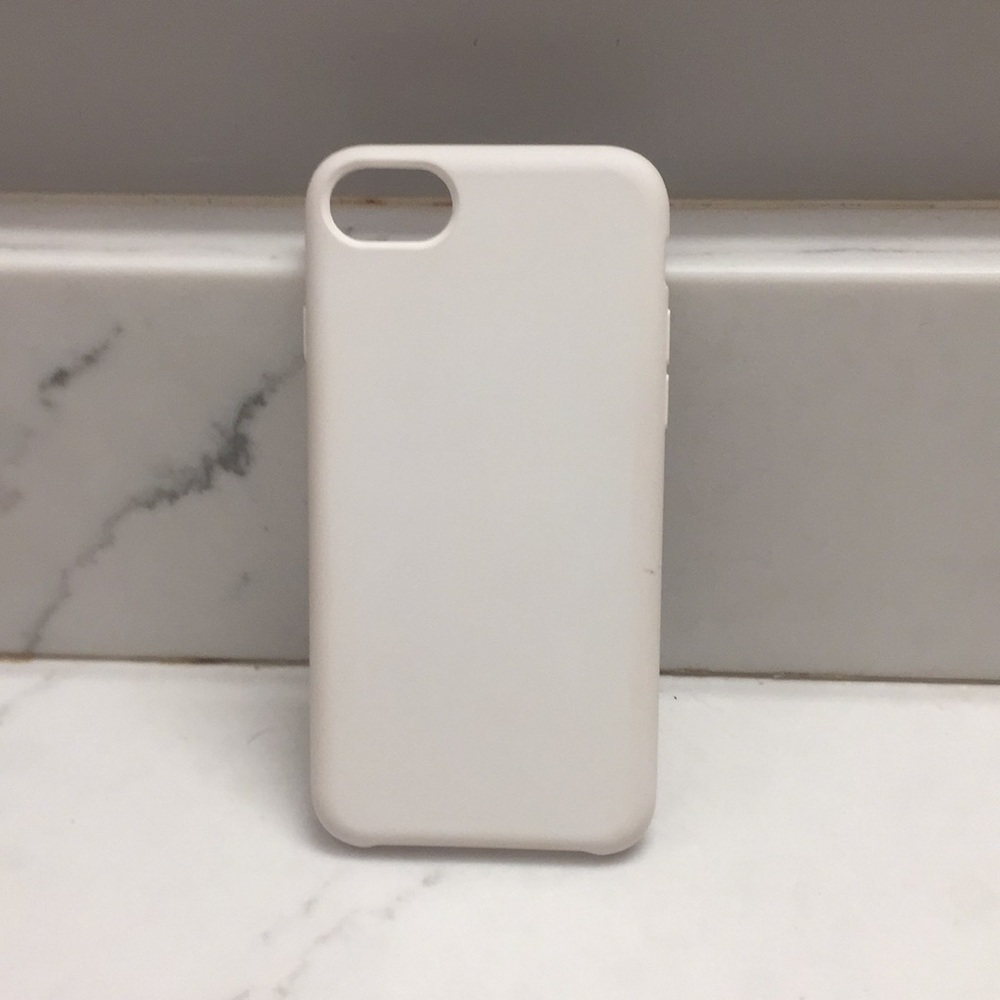 White phone case for iPhone 6-6s7-8-SE2020.